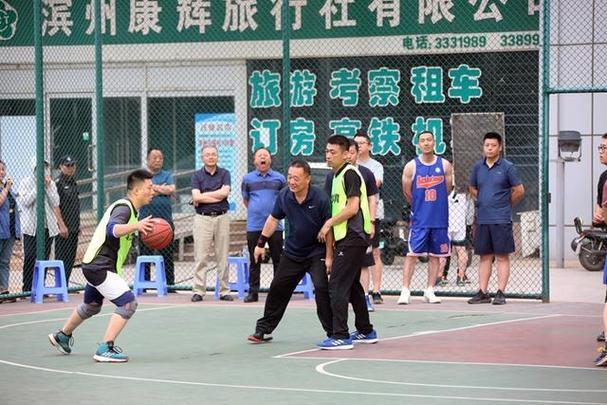 盛宴背后